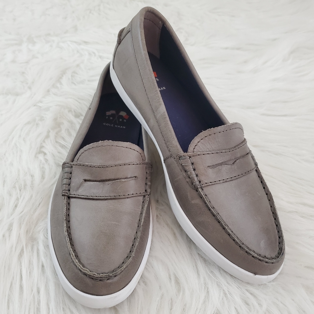 **Cole Haan Sz 7 Nantucket Grey Leather Loafers